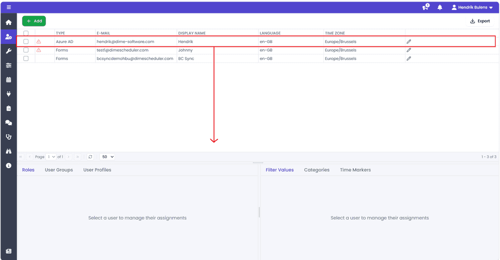 Contextual assignment panel below the users grid